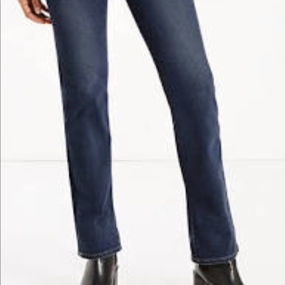 Women’s Levi’s 314 Shaping Straight